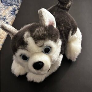 Aurora Miyoni Tots Siberian Husky Pup plush toy.
